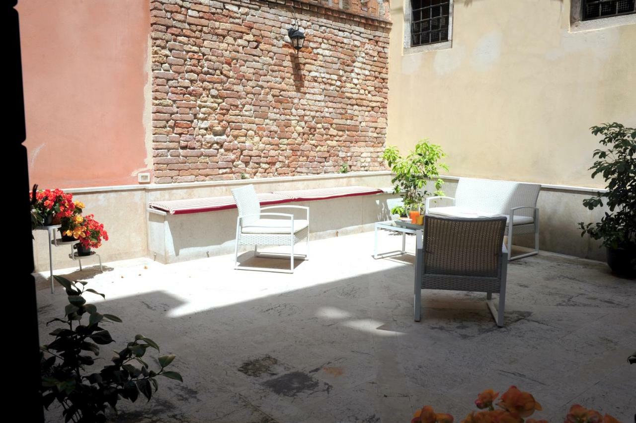 Ca' Del Cortile Apartment Venice Exterior photo